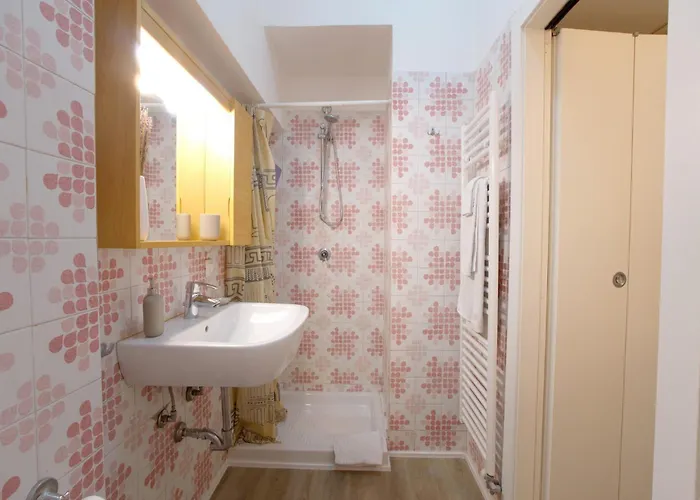 Guesthost - Comfy Studio-flat Near Center Apartamento *