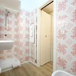Διαμέρισμα Guesthost - Comfy Studio-flat Near Center